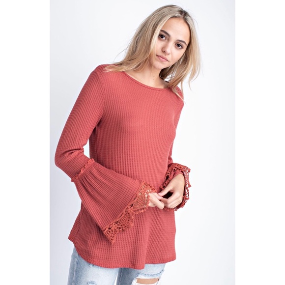 🆕 Rust Waffle Knit Bell Blouse - Picture 2 of 5